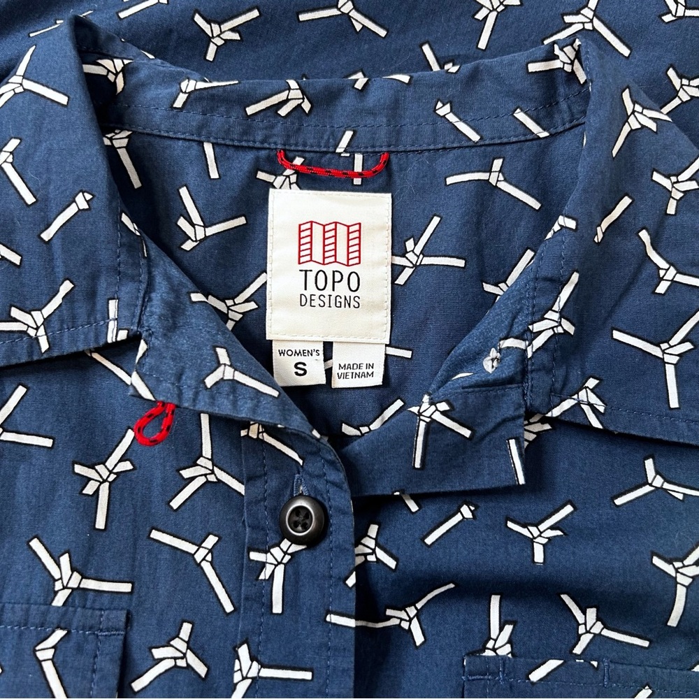 Topo Designs Oversized Short Sleeve Shirt Button Down Women’s Small Blue Print S